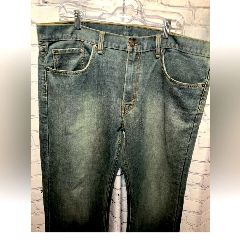 Levi’s 559 0055 Loose Fit Straight Leg Relaxed Light Denim Jeans Men’s Sz 38x32
